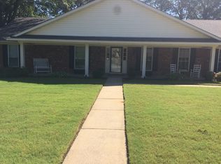 5 W Post Oak Dr, Conway, AR 72034