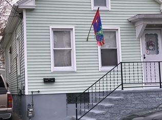 73 Fruit St, New Bedford, MA 02740