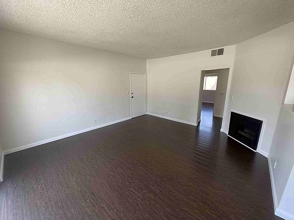 4th image of 4356 Colfax Ave #202