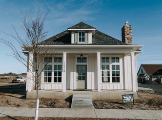 1454 Woodbury Syringa, Moscow, ID 83843