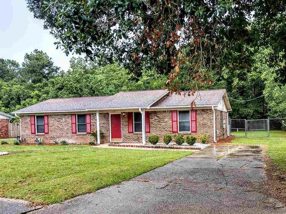 1st image of 3109 Fayal Dr
