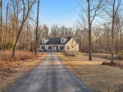 525 Big Oak Rd, Canadensis, PA, 18325