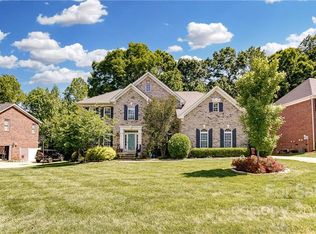 9807 Devonshire Dr, Huntersville, NC 28078