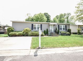 856 Woodchuck Dr, Mount Laurel, NJ 08054