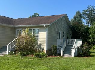 160 Byrd Dr #B, Kodak, TN 37764