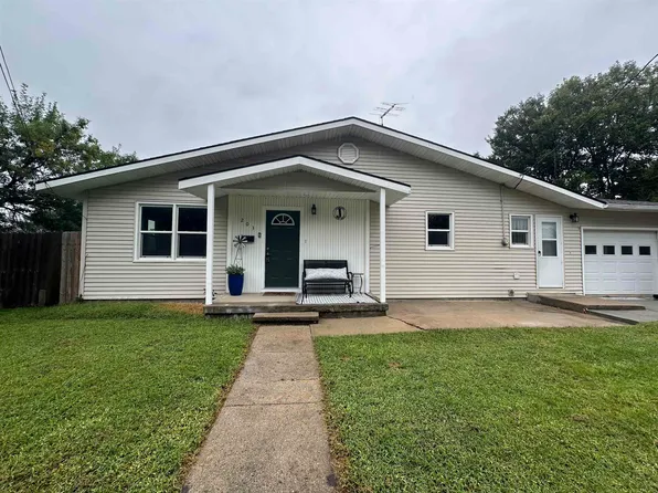 203 N 1st St, Pierce, NE 68767