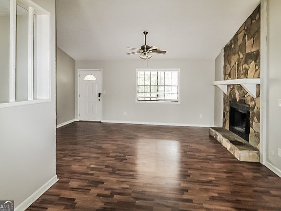 4th image of 3691 Quail Hollow Trl