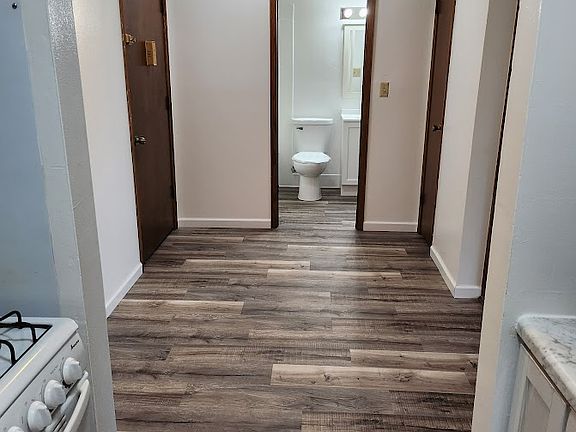 3rd image of 100 W Grove St #3
