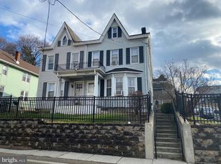 19 Center Ave, Schuylkill Haven, PA 17972