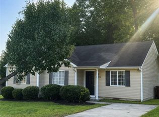 3803 Dartford Dr, Greensboro, NC 27407