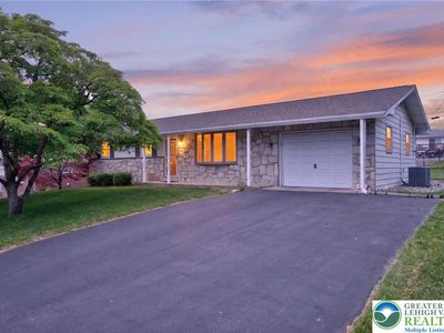 321 E Montgomery St, Allentown, PA, 18103