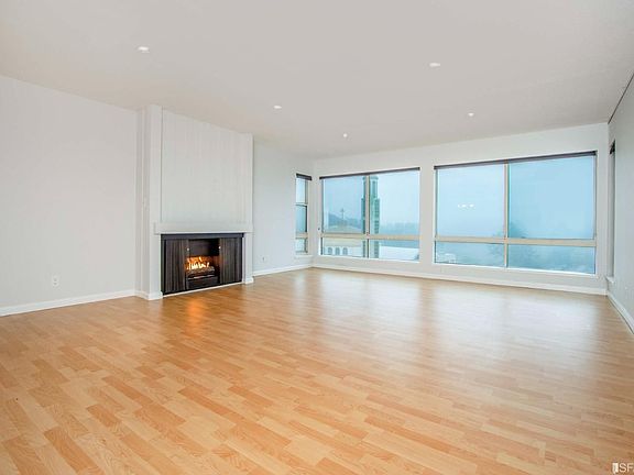 2nd image of 940 Duncan St APT D204