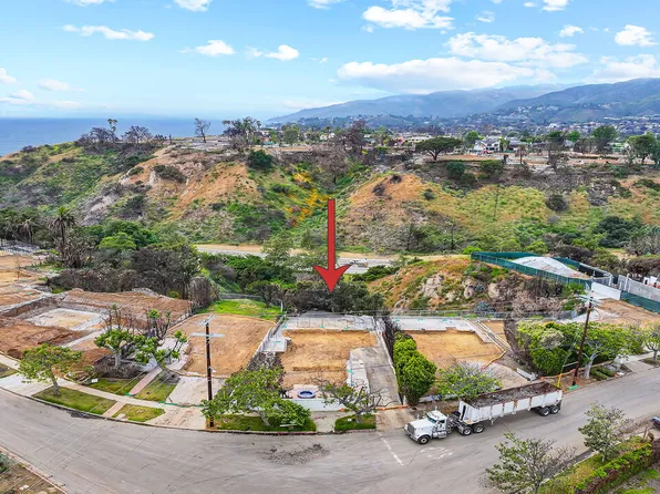 595 Radcliffe Ave, Pacific Palisades, CA 90272