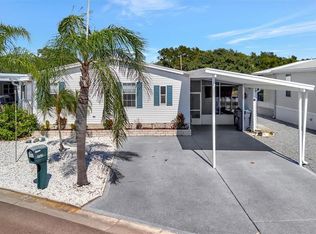 117 E Saint Annes Cir, Apollo Beach, FL 33572