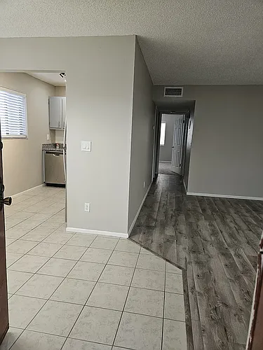 3300 Fox Chase Cir N #215 Photo 1