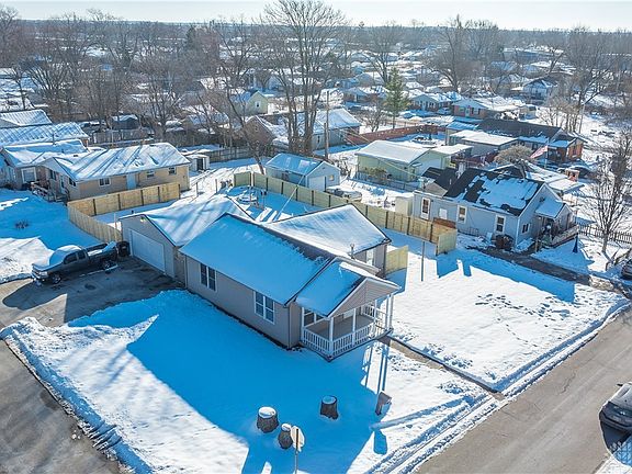 4th image of 4620 Ross Ave