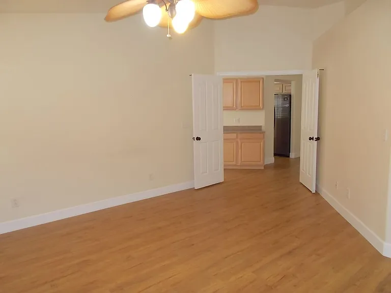 112 Golf Course St — Photo 17