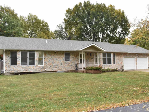 536 NE Arter Ave, Topeka, KS 66616