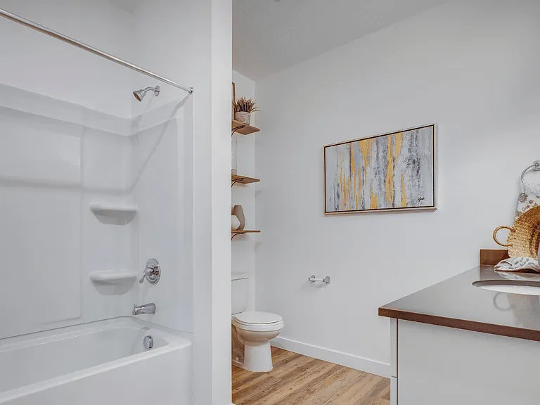 Eversage Apartments — Photo 8
