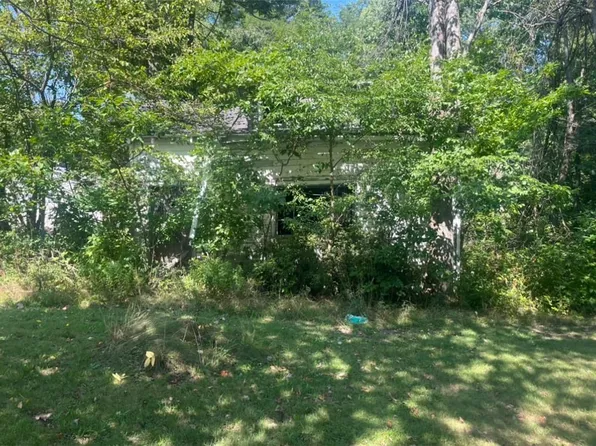 5121 National Pike, Markleysburg, PA 15459