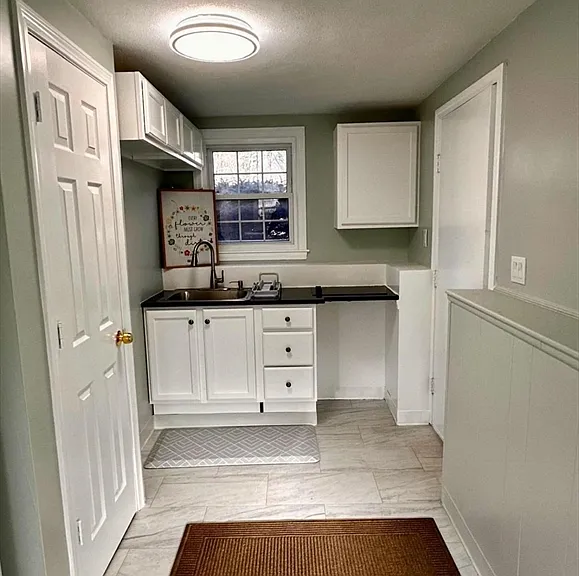 18 Spring Valley Rd #1 — Photo 2