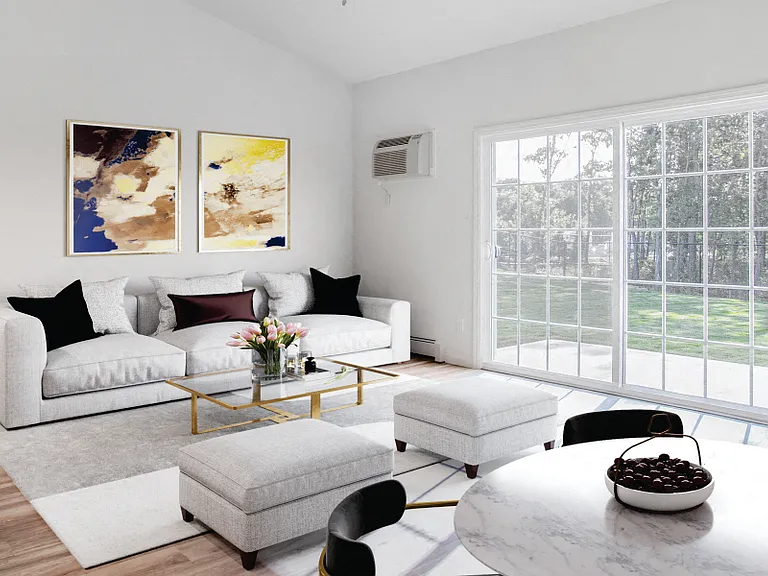 Echo Pond Luxury Apartments — Photo 10