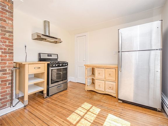 4th image of 97 Altamont Ave Floor 2