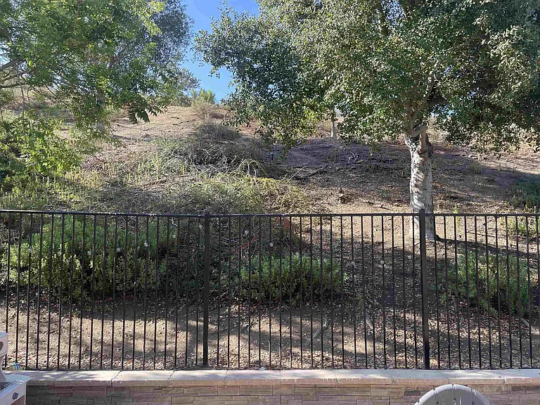 1056 Breakaway Dr — Photo 21