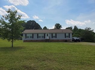 210 Redcoat Ln, King, NC 27021