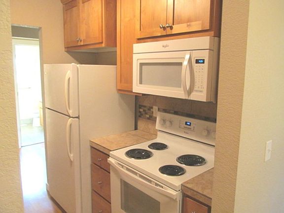 3rd image of 18003 SE Rose St #18003