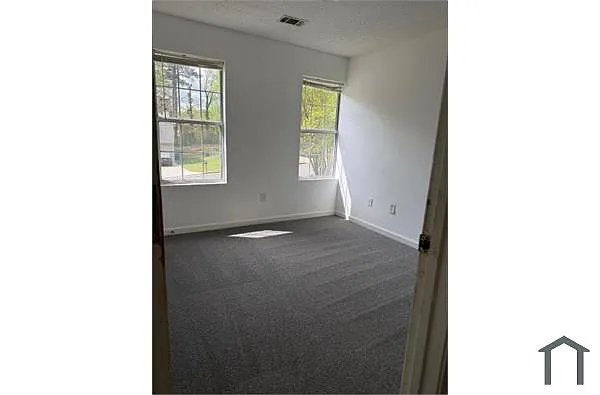 Building Photo - 2402 Sandfall Ct SW