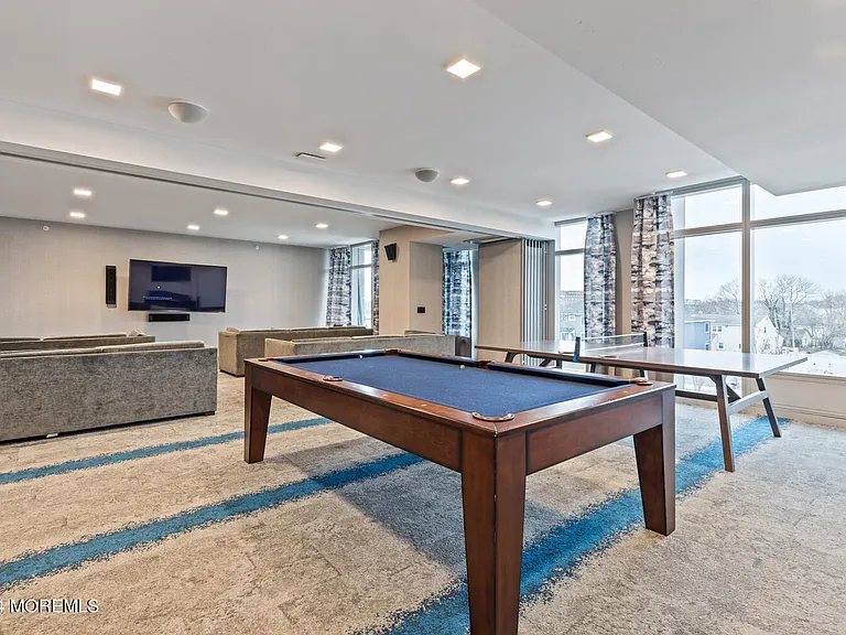 15 Morris Ave #507 — Photo 40