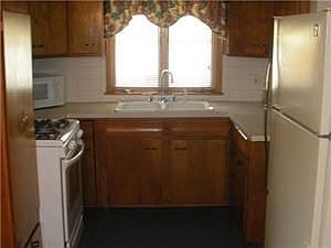 5th image of 51 Lindbergh Ct