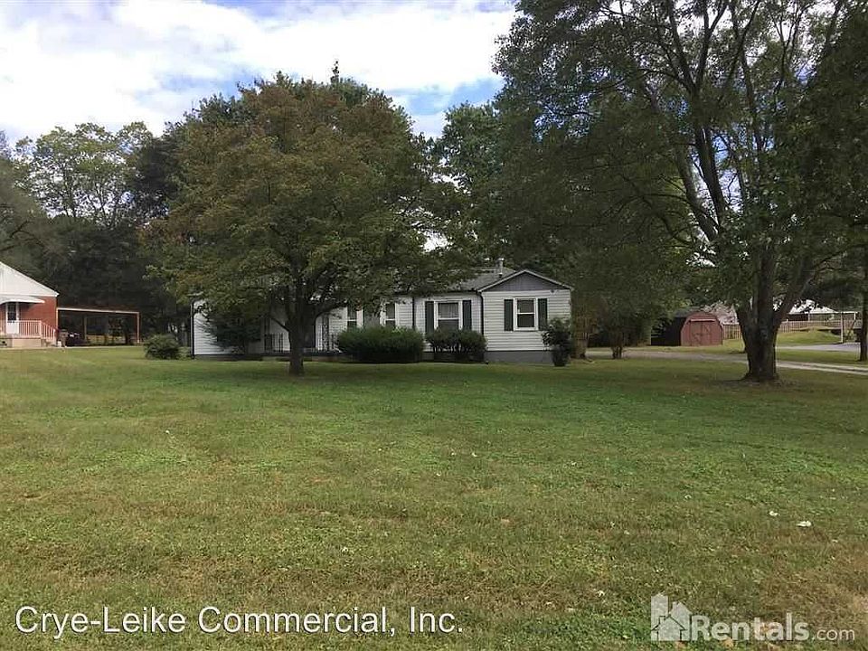 1st image of 704 Greymont Dr