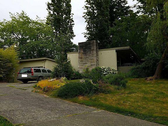 3rd image of 11012 126th Ave NE