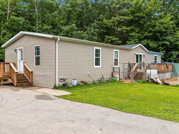 W1755 Kamine Rd, Marinette, WI 54143
