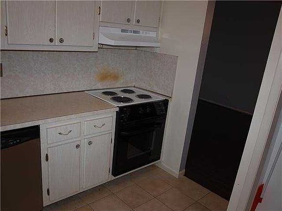 5th image of 1940 NE 2nd Ave APT 210J