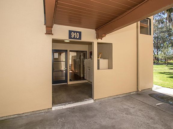 3rd image of 910 Beach Park Blvd APT 105