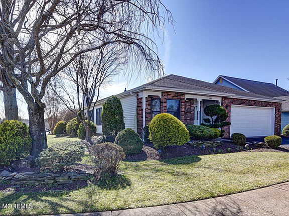 2nd image of 1 Benchley Drive