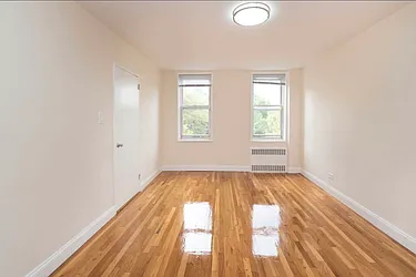 Rented by RealTegrity NY LLC