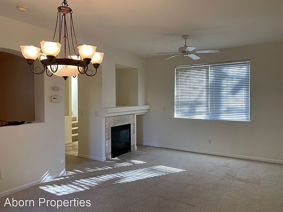 5th image of 3999 Will Rogers Dr