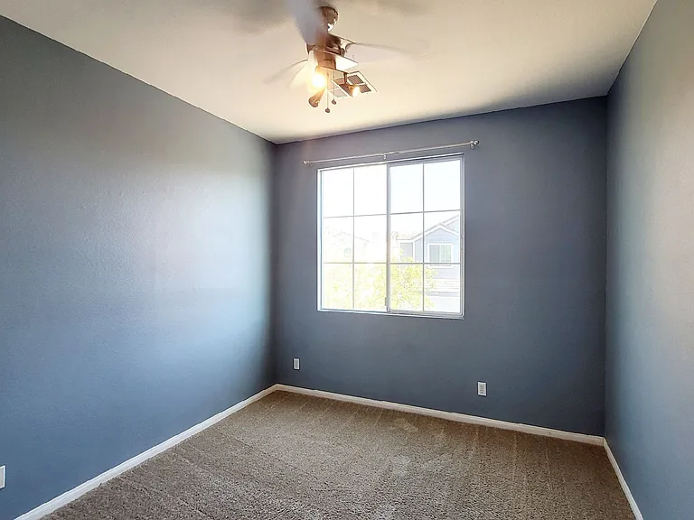 6252 Huntington Ridge Ave — Photo 17