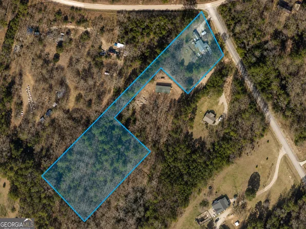 28 Horse Shoe Bnd, Maysville, GA 30558