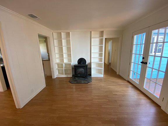 5th image of 188 Agard St