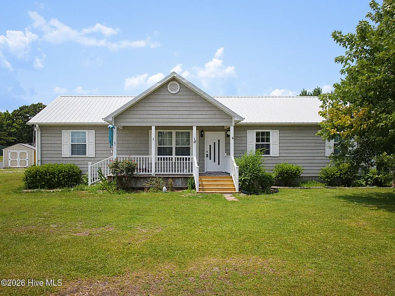 1211 Old Folkstone Rd — Photo 1