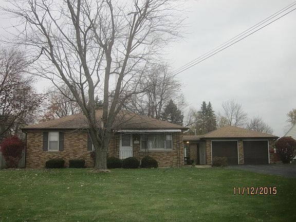 3rd image of 335 E 8th Ave