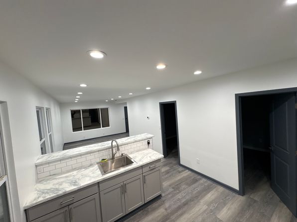 2028 La Salle Ave Unit 1