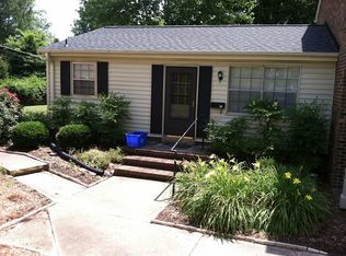 Willow Terrace Condo For Sale 1002 Willow Dr #27, Chapel Hill, NC 27514