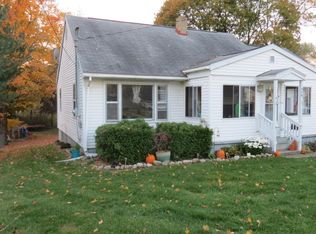 456 N Center St, Hartford, MI 49057