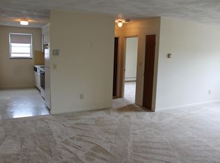 85 Lexington St #89, Auburndale, MA 02466